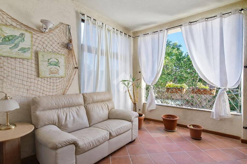 appartamento in vendita ad Olbia in zona Olbia Mare / Sa Marinedda