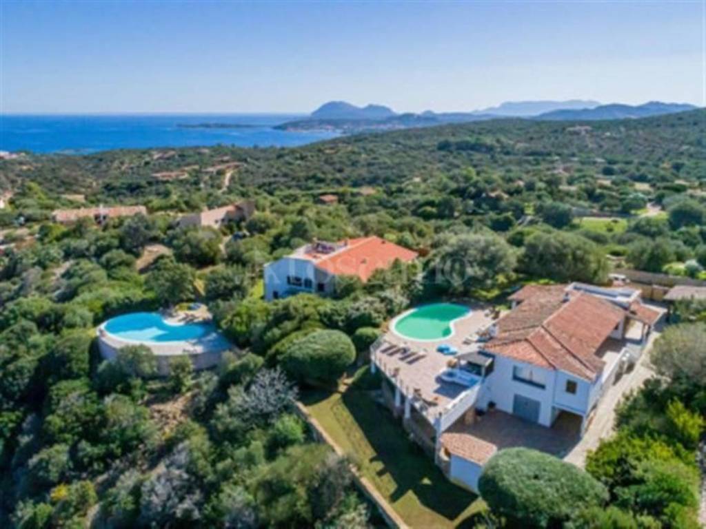 casa indipendente in vendita ad Olbia in zona Portisco