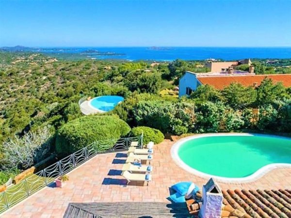 casa indipendente in vendita ad Olbia in zona Portisco