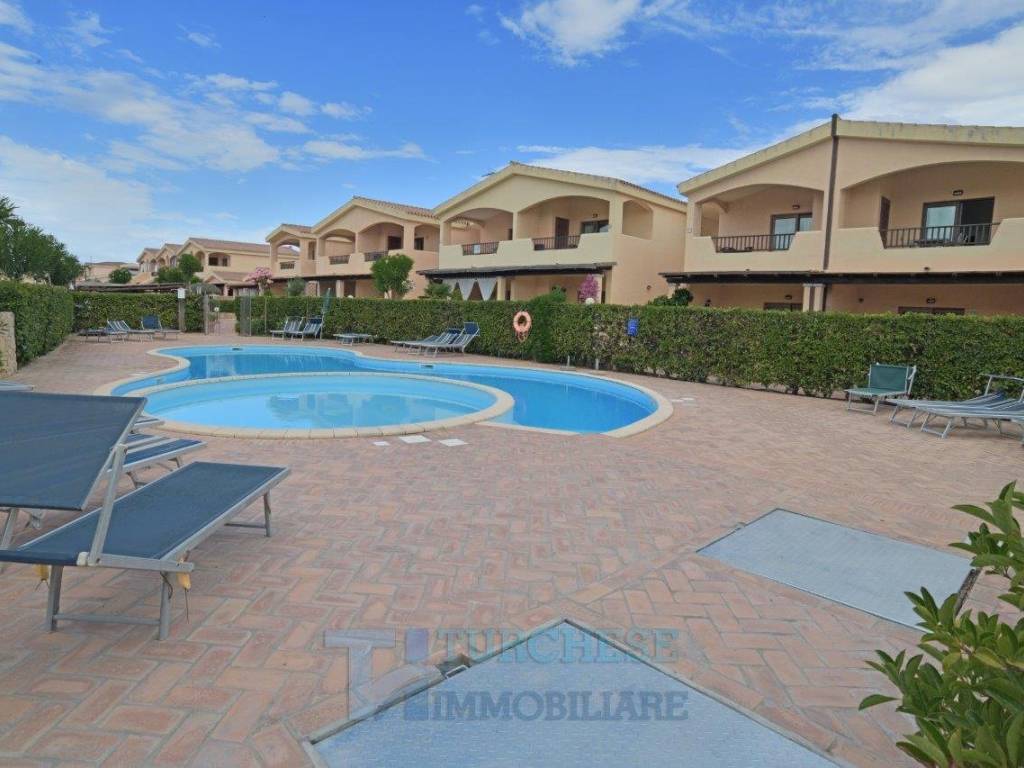 appartamento in vendita ad Olbia in zona Murta Maria