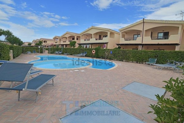 appartamento in vendita ad Olbia in zona Murta Maria