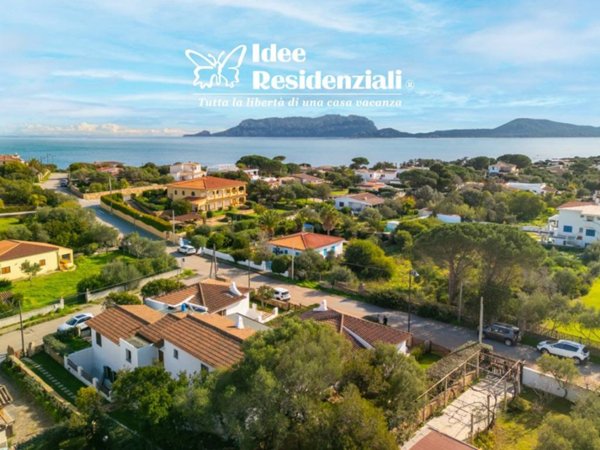 appartamento in vendita ad Olbia in zona Pittulongu