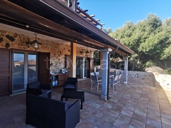 appartamento in vendita ad Olbia in zona Golfo di Marinella