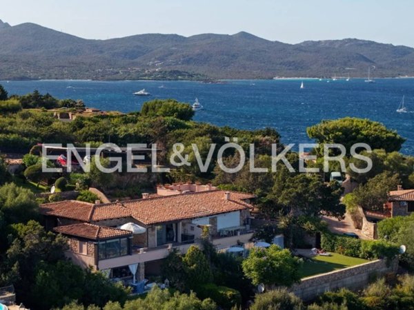 appartamento in vendita ad Olbia in zona Porto Rotondo