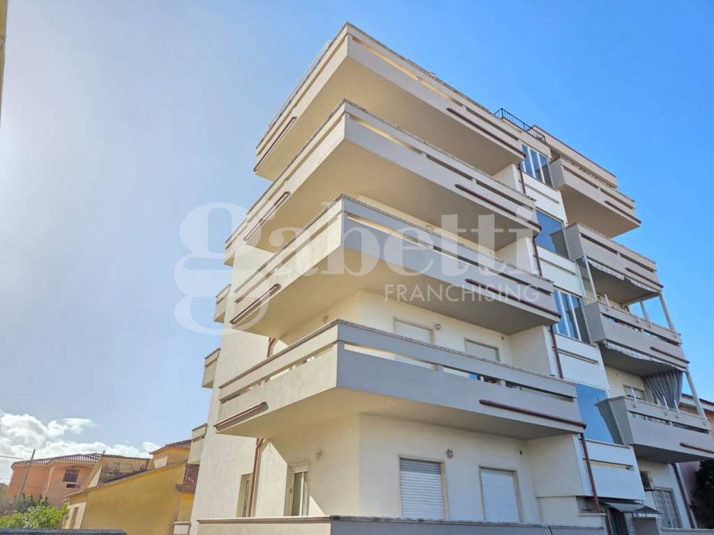 appartamento in vendita ad Olbia in zona Aldo Moro