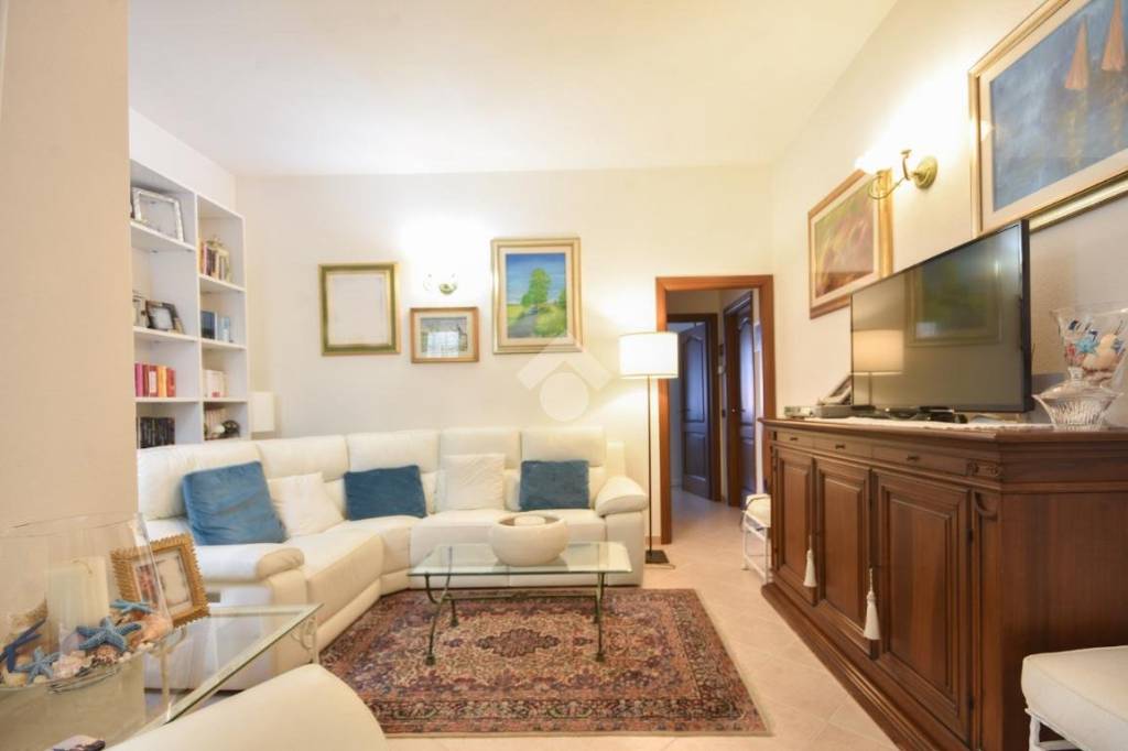 appartamento in vendita ad Olbia in zona Barcellona