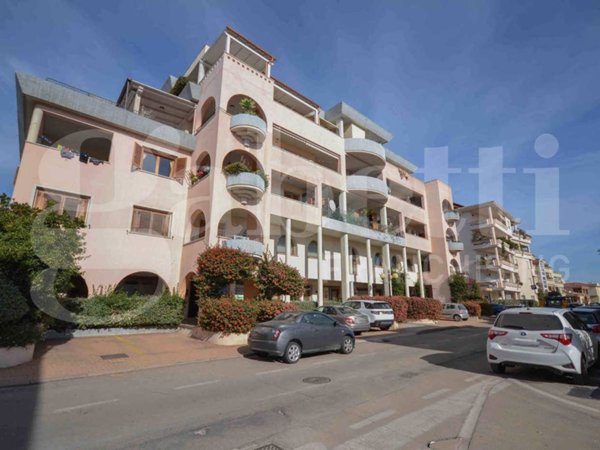 appartamento in vendita ad Olbia in zona Vittorio Veneto