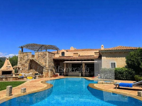 casa indipendente in vendita ad Olbia in zona Porto Rotondo