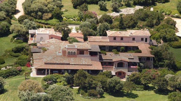 casa indipendente in vendita ad Olbia in zona San Simplicio