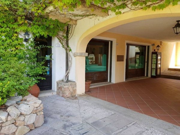 negozio in vendita ad Olbia in zona Porto Rotondo