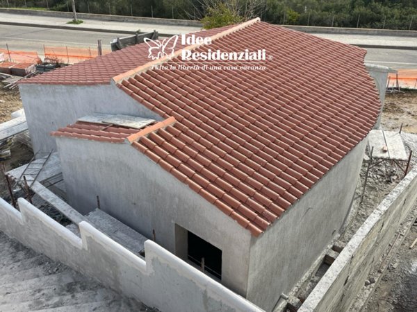 casa indipendente in vendita ad Olbia in zona Pittulongu