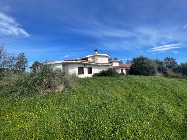 casa indipendente in vendita ad Olbia