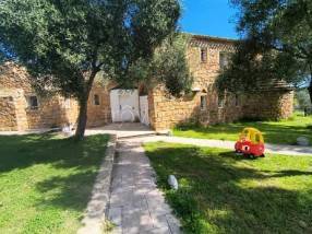 casa indipendente in vendita ad Olbia in zona Milmeggiu