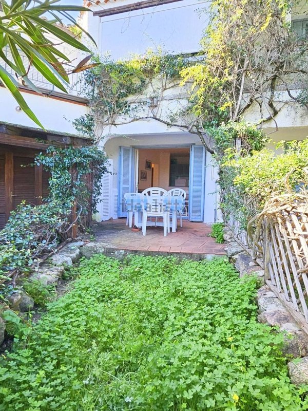 appartamento in vendita ad Olbia in zona Porto Rotondo