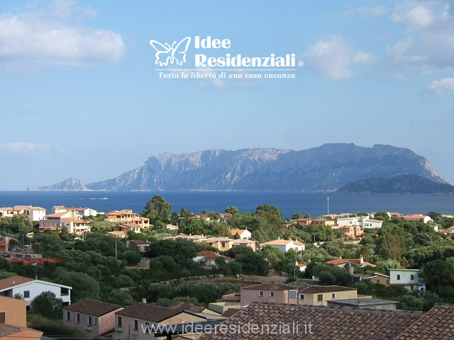 appartamento in vendita ad Olbia in zona Pittulongu
