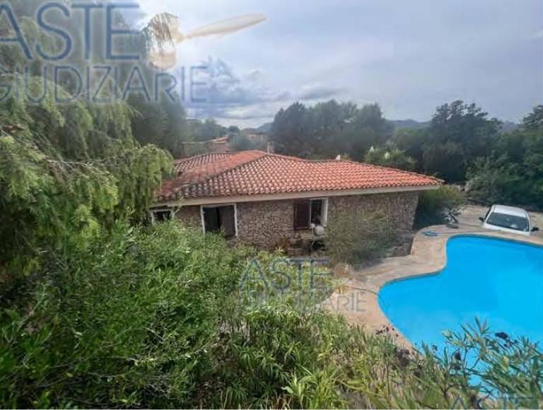 casa indipendente in vendita ad Olbia in zona Berchiddeddu