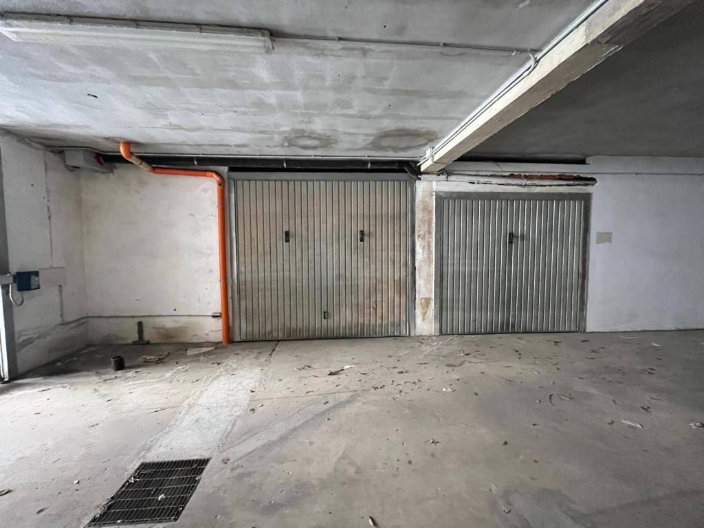 locale di sgombero in vendita ad Olbia in zona Osseddu