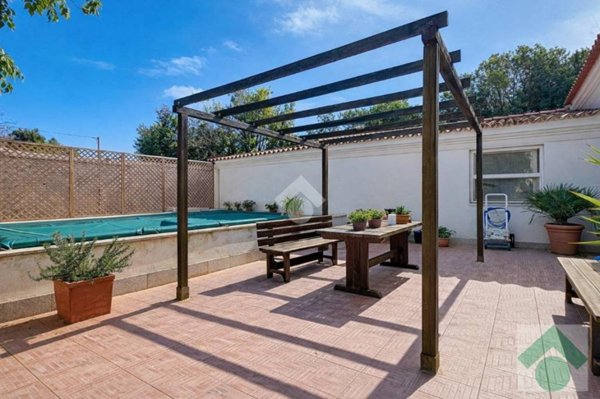 appartamento in vendita ad Olbia