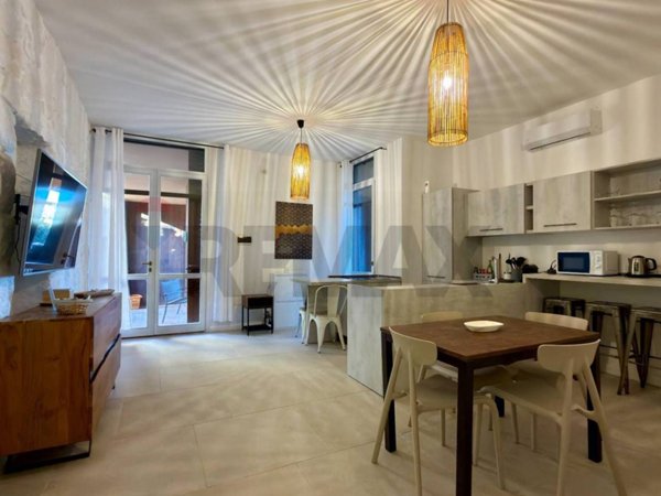 appartamento in vendita ad Olbia in zona Portisco