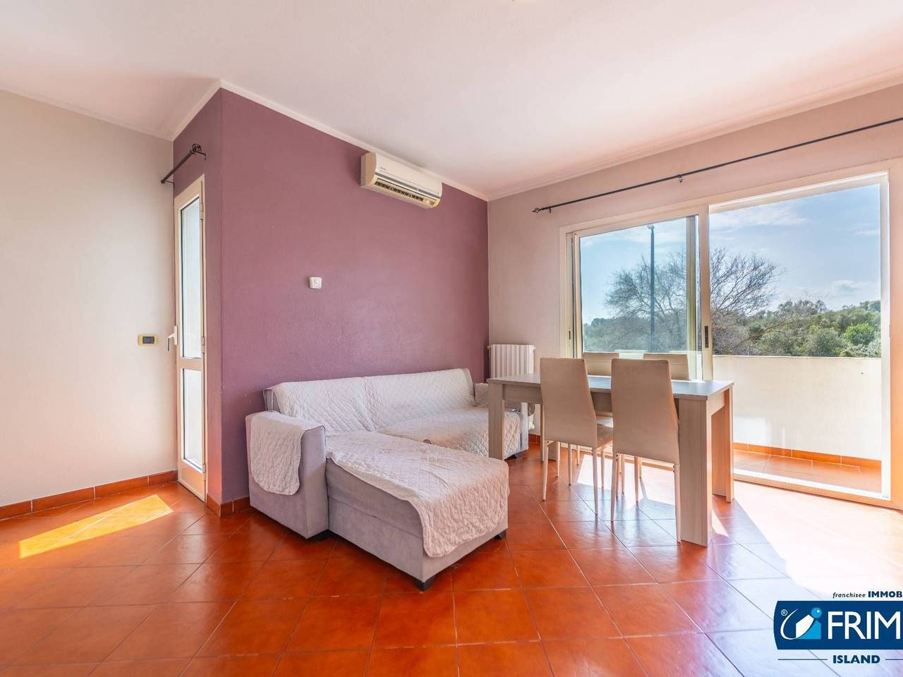 appartamento in vendita ad Olbia in zona Bandinu