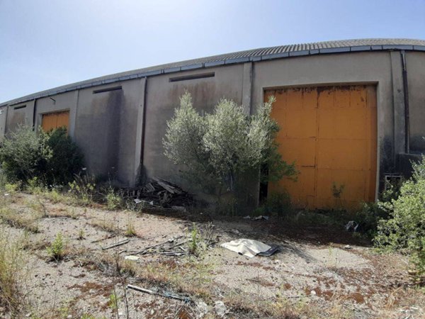 locale commerciale in vendita ad Olbia in zona Pittulongu
