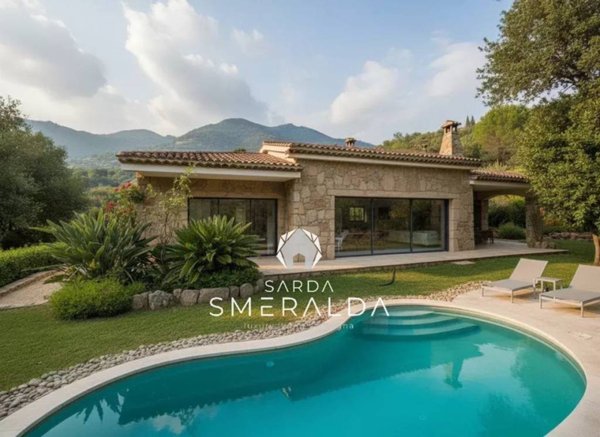 casa indipendente in vendita ad Olbia in zona San Pantaleo