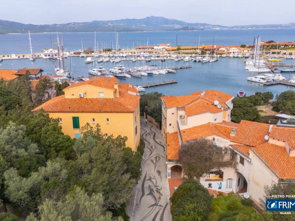 appartamento in vendita ad Olbia in zona Porto Rotondo