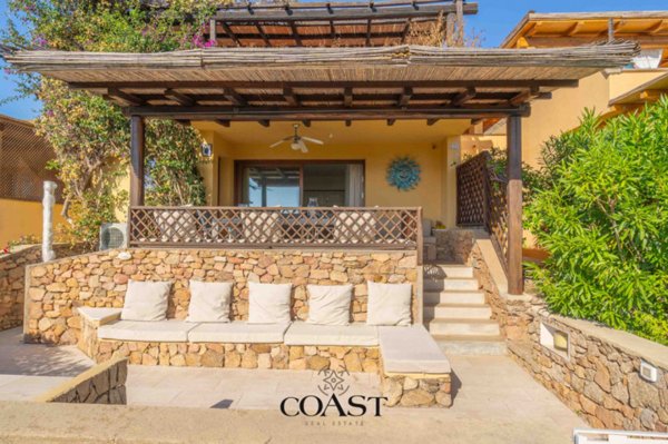 appartamento in vendita ad Olbia in zona Portisco