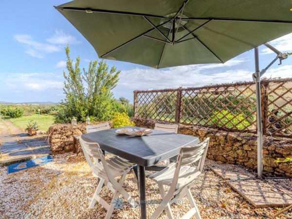 appartamento in vendita ad Olbia in zona Portisco