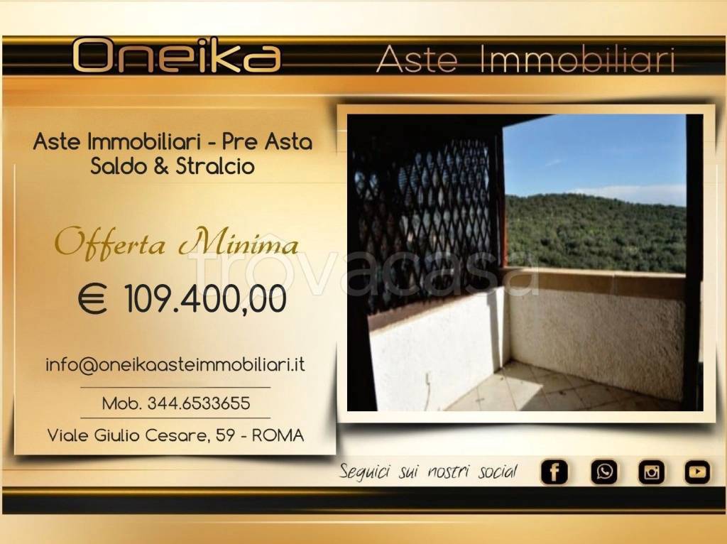 appartamento in vendita ad Olbia in zona Cugnana