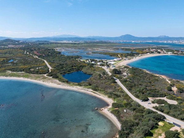 casa indipendente in vendita ad Olbia in zona Lido del Sole