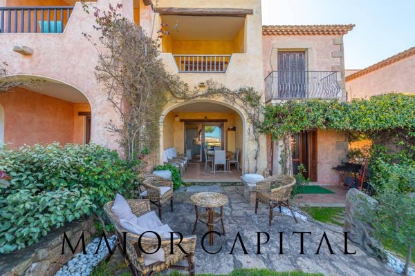 appartamento in vendita ad Olbia in zona Pittulongu