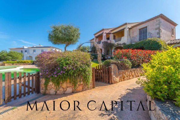 appartamento in vendita ad Olbia in zona Pittulongu