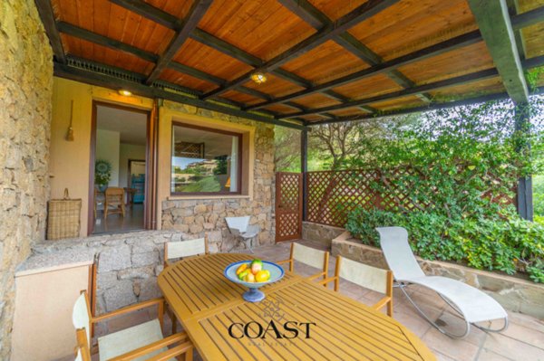 appartamento in vendita ad Olbia in zona Portisco