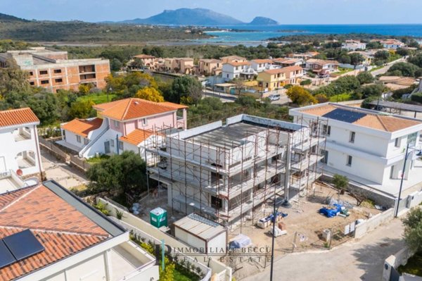 casa indipendente in vendita ad Olbia in zona Bados