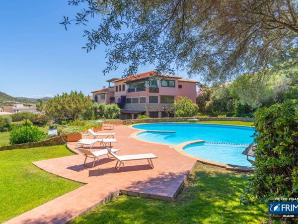 appartamento in vendita ad Olbia in zona Porto Rotondo