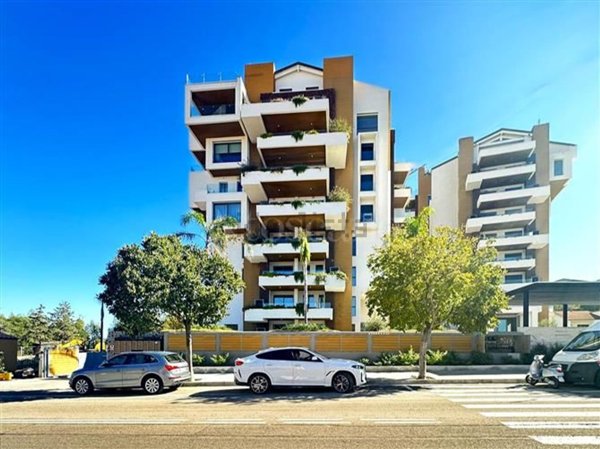 appartamento in vendita ad Olbia in zona Bandinu