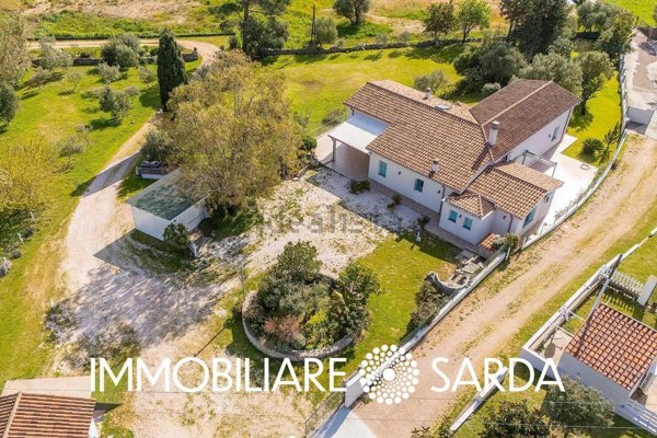 casa indipendente in vendita ad Olbia in zona Santa Lucia