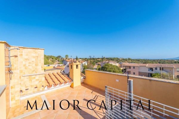 appartamento in vendita ad Olbia in zona Porto Istana