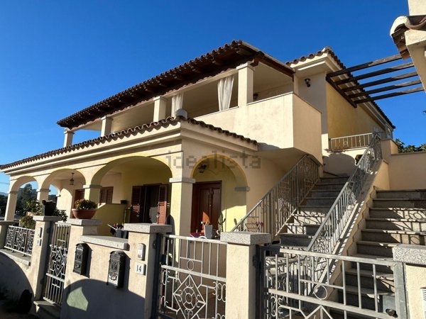 appartamento in vendita ad Olbia in zona Bandinu