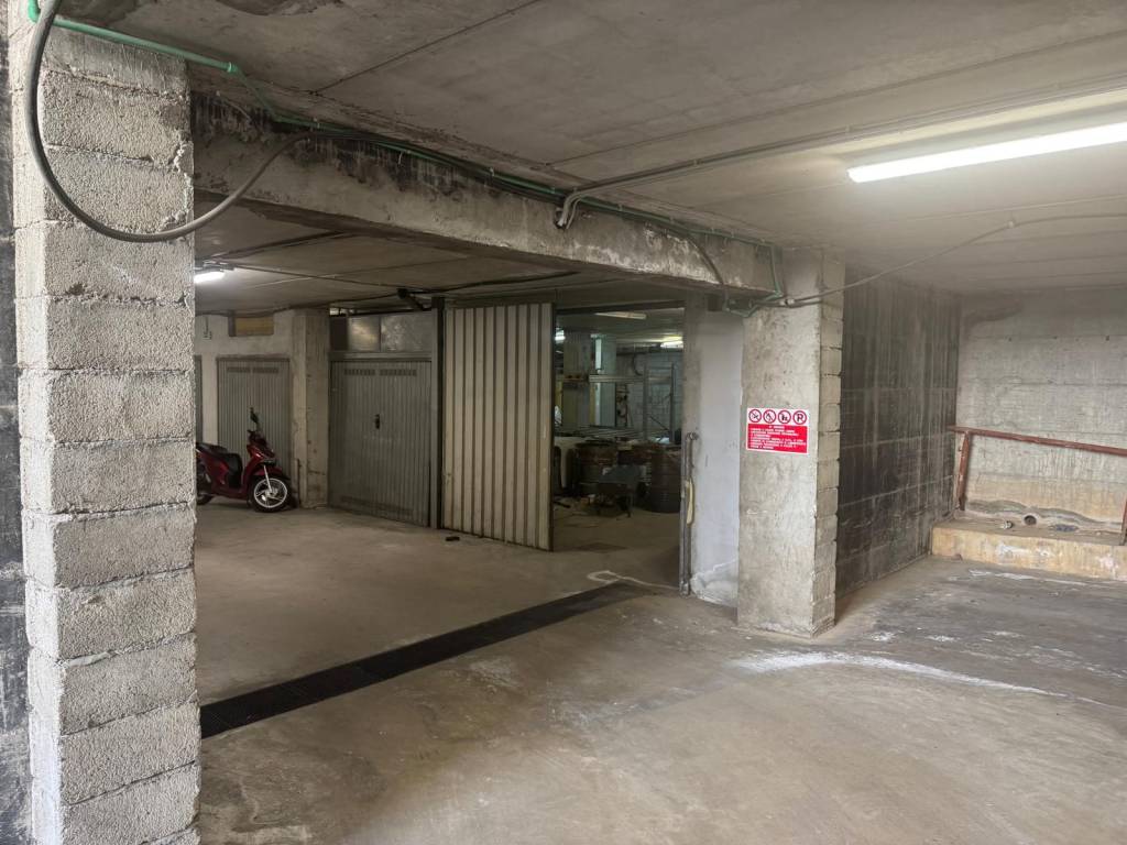 locale commerciale in vendita ad Olbia in zona Centro Storico