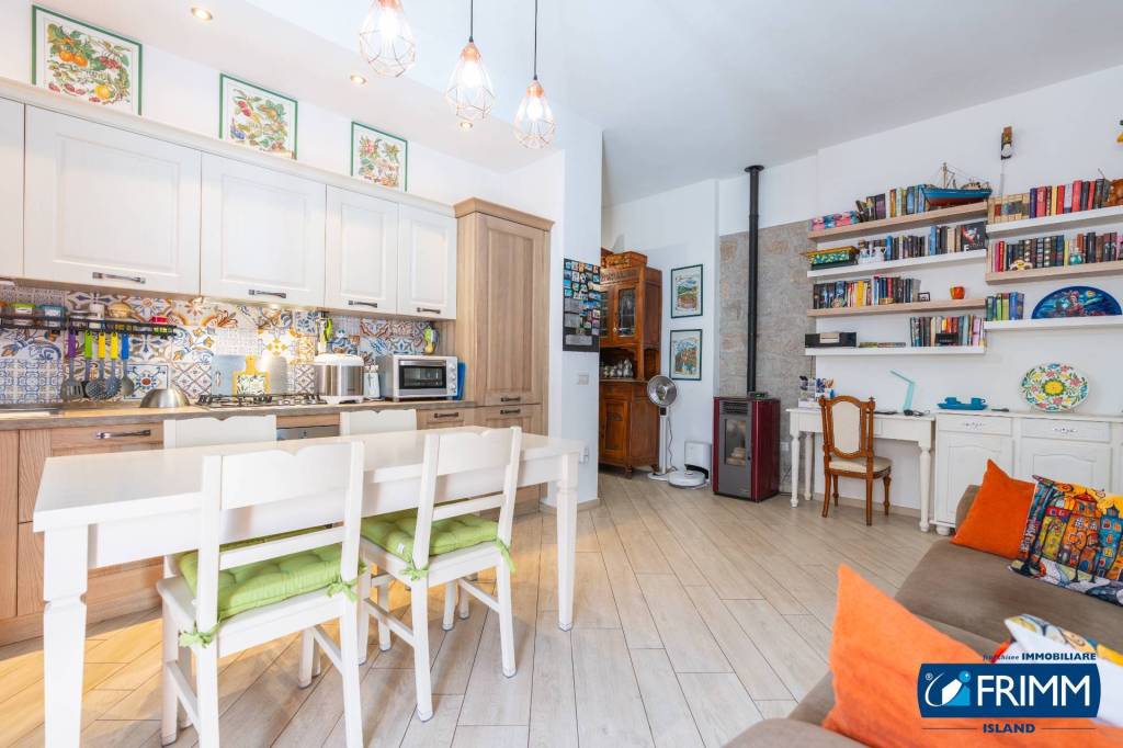 appartamento in vendita ad Olbia in zona Lu Sticcadu