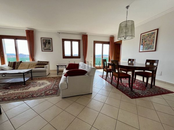 appartamento in vendita ad Olbia in zona Bandinu