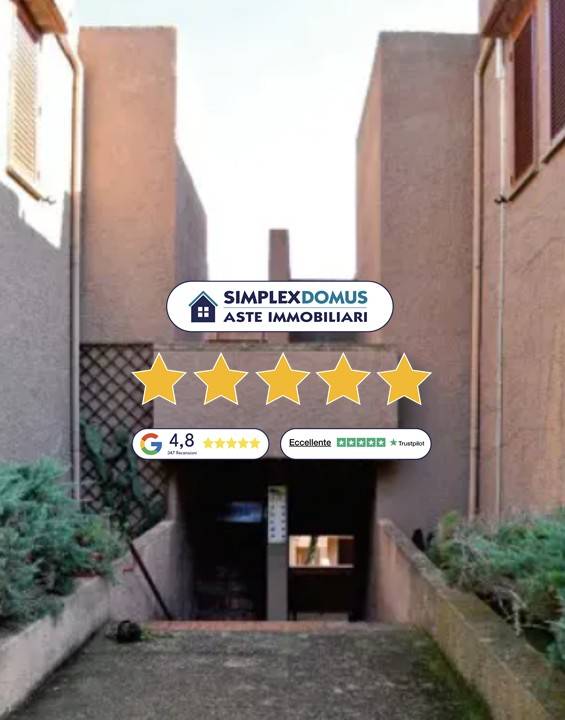 appartamento in vendita ad Olbia in zona Cugnana