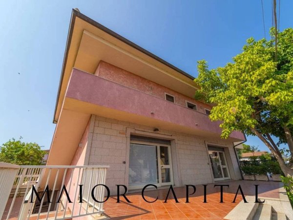 casa indipendente in vendita ad Olbia in zona Olbia Mare / Sa Marinedda