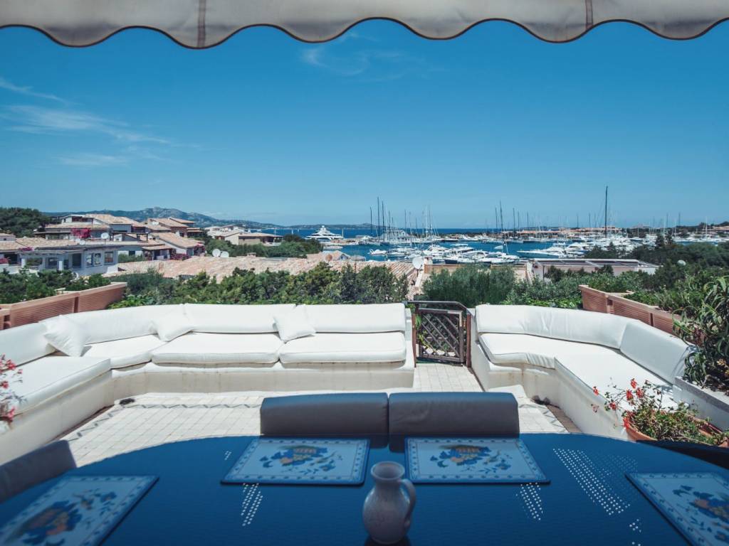 appartamento in vendita ad Olbia in zona Porto Rotondo