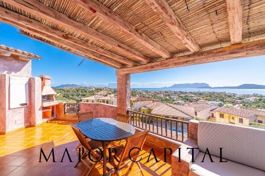 appartamento in vendita ad Olbia in zona Pittulongu