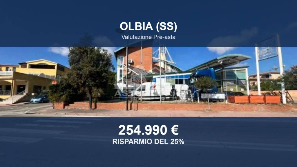negozio in vendita ad Olbia in zona Aldo Moro