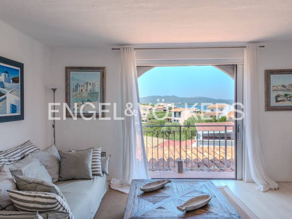 appartamento in vendita ad Olbia in zona Porto Rotondo