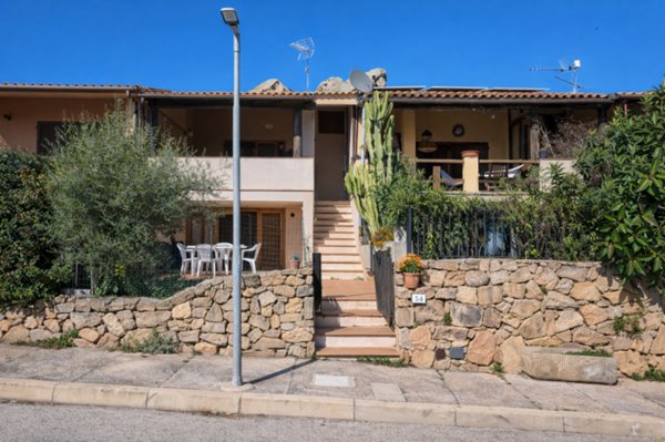 casa semindipendente in vendita ad Olbia in zona Osseddu